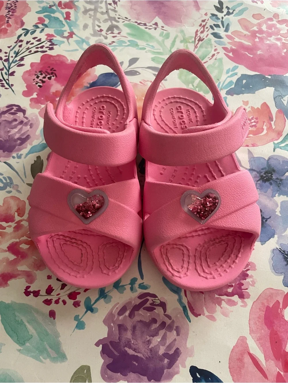 Crocs Kids' Classic Cross Strap Charm Sandals